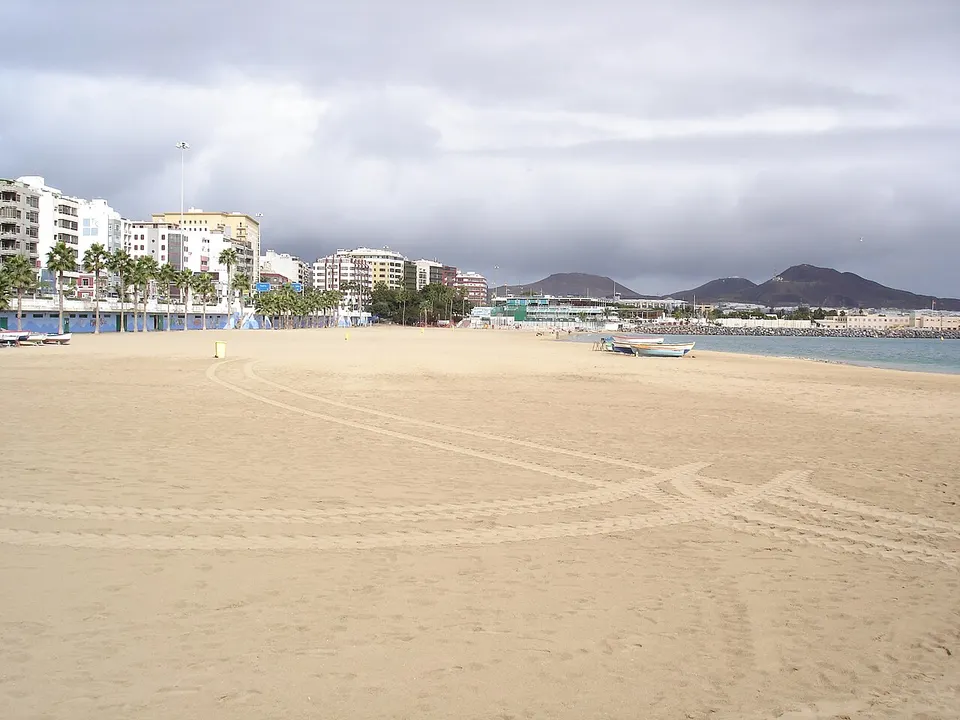 Playa de Las Alcaravaneras