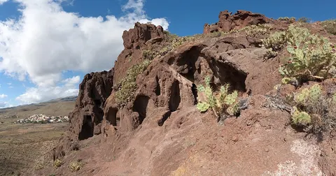 Cueva de los Pilares