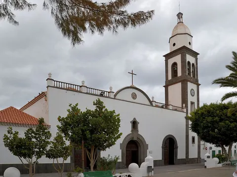 Iglesia de San Ginés de Clermont