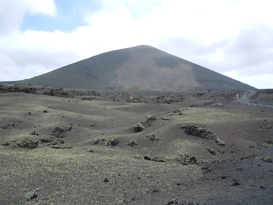 Montaña Negra