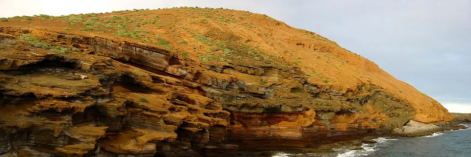 Monumento Natural de Montaña Amarilla