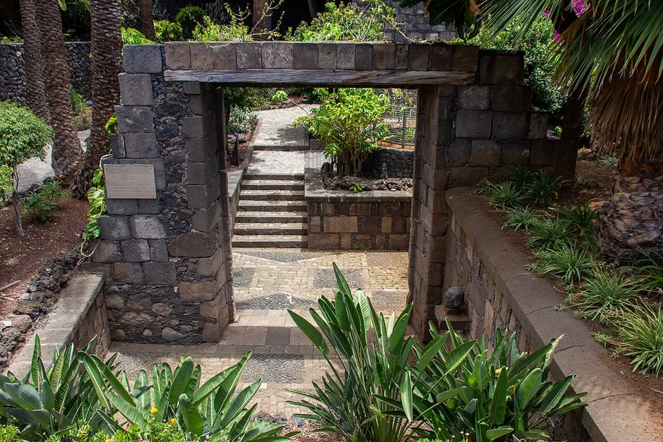 Puerta de Tierra
