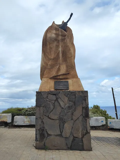 Los Sabandeños