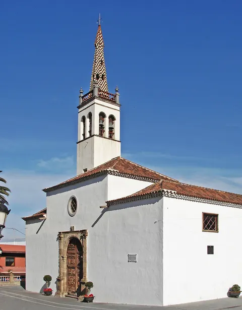 Iglesia de Santiago Apostol