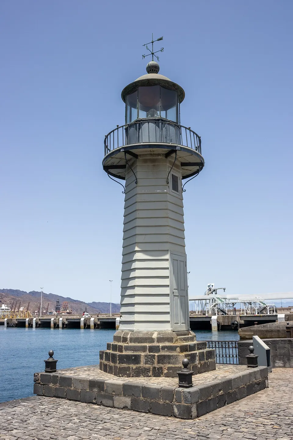 La Farola del Mar