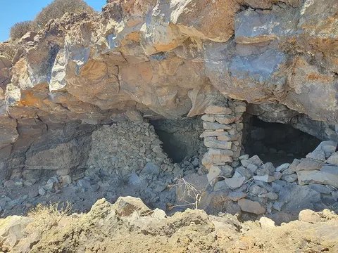 Cueva Ronquillo