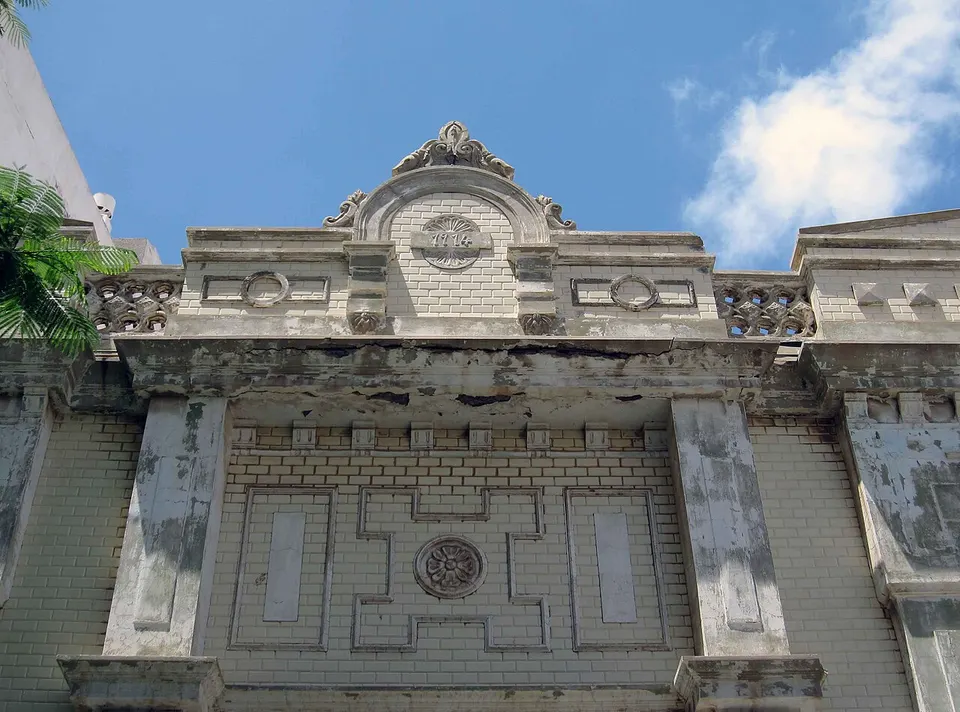 Fachada del edificio Segarra